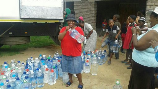 BOTTLE HOARDING Plastics|SA's collects about 3500 lites of water a day