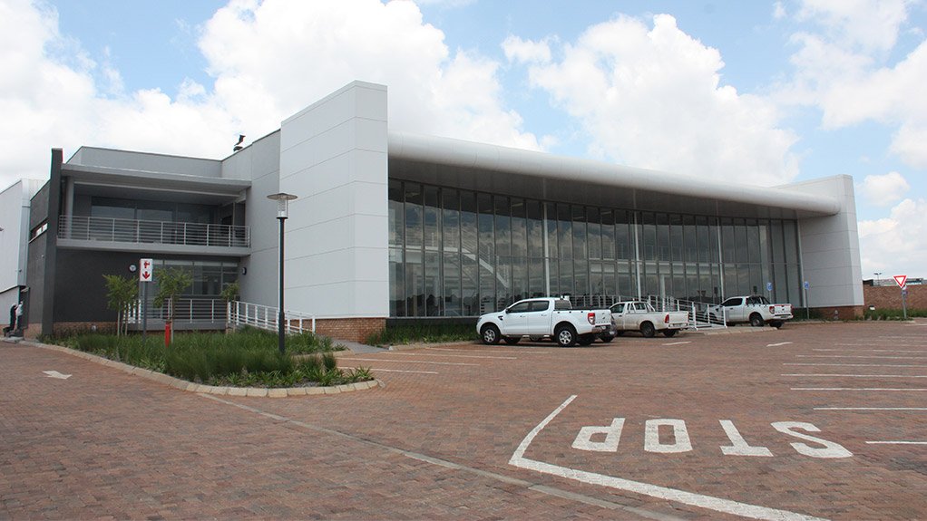 SERVICES EXPANSION
Babcock’s estimated R100-million facility include workshop bays, component workshop, spray booths, wash bays, boiler shop bays and a parts warehouse
