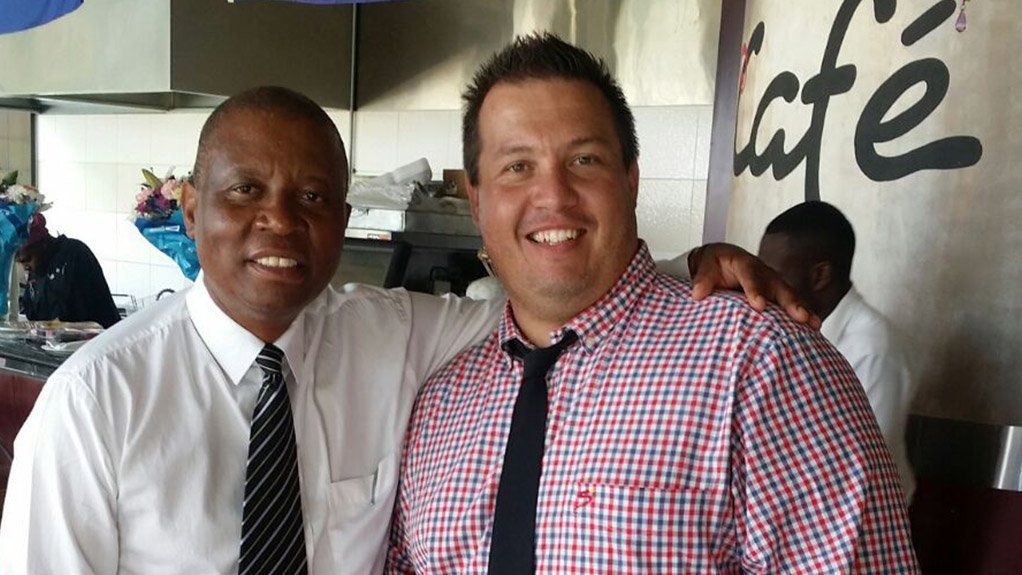 DA DA Mayoral candidate visits inner city of Joburg