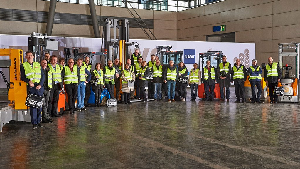 IFOY Test Days 2016: jury tests nominated forklift and warehouse trucks