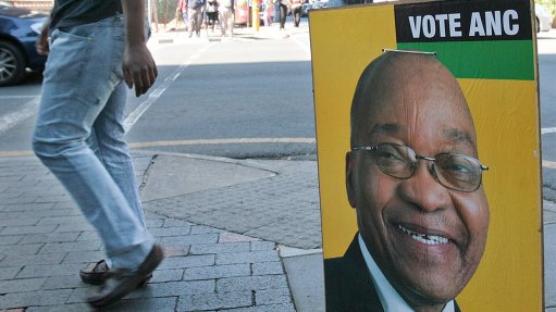 Zuma bemoans racism, white minority capital