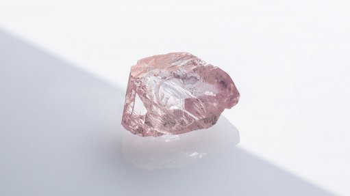 Petra sells 32.33 ct pink diamond for $15m