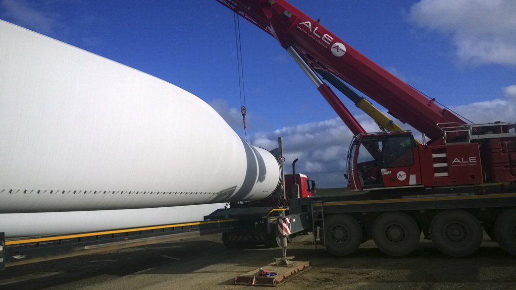 GIVING RENEWABLE ENERGY A LIFT ALE successfully transported and handled 56 wind turbine generators for the Amakhala project 