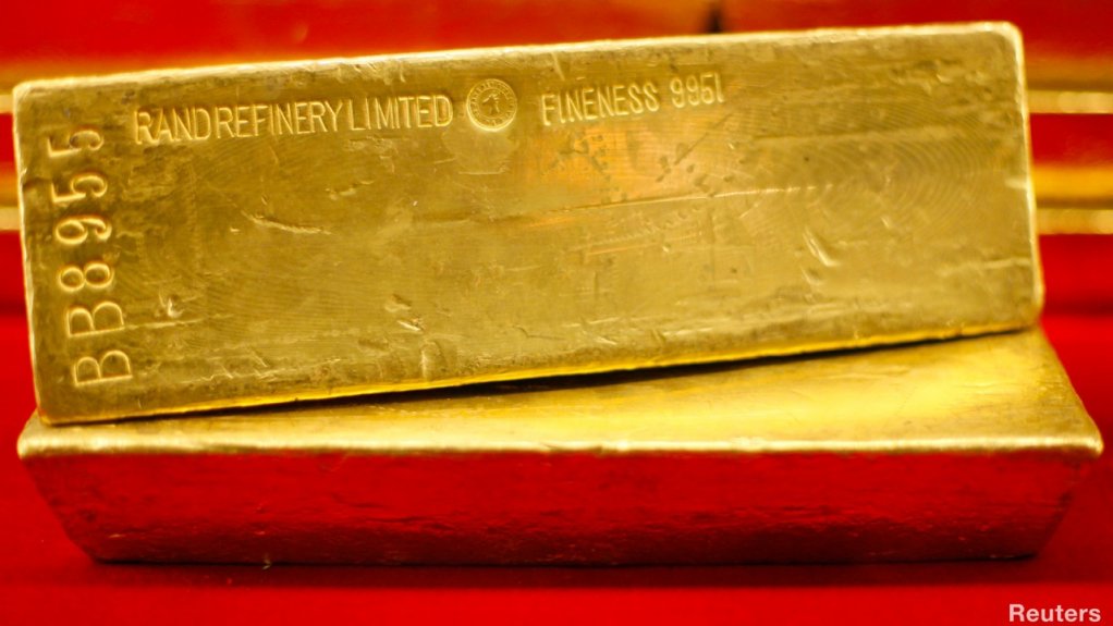 Gold price rebounds as investors look for safe-haven investment, survey finds