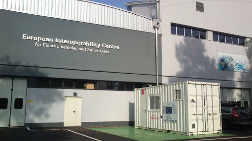 Ingeteam installs a mobile energy storage lab for the European Commission
