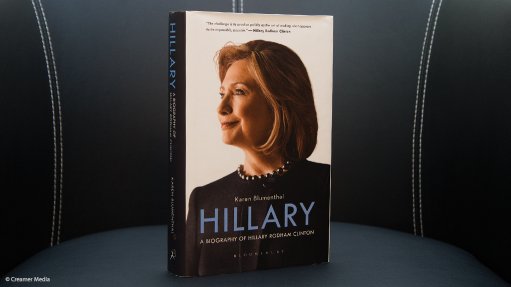 Hillary – A Biography of Hillary Rodham Clinton 