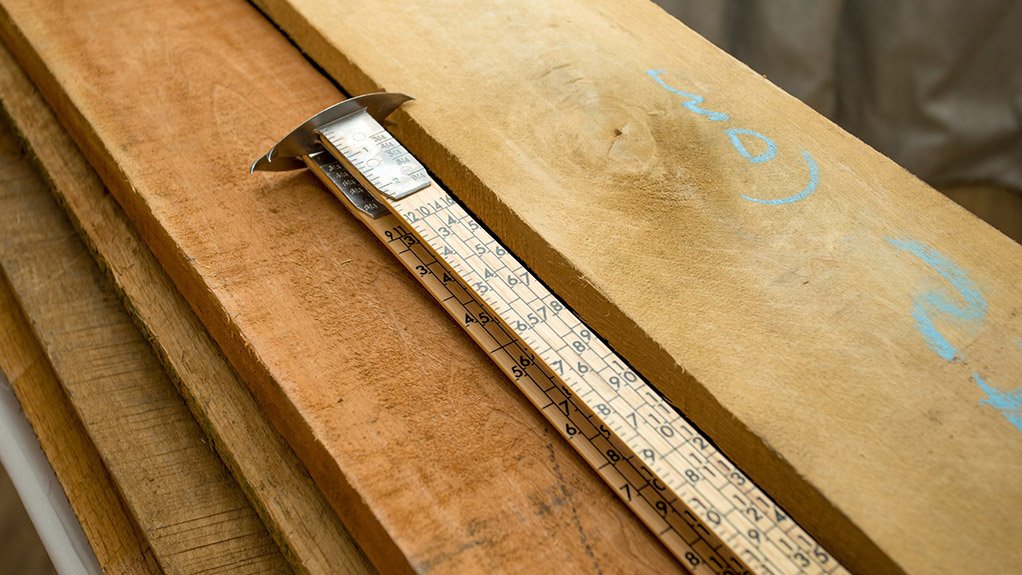 American hardwood seminar attracts leading players from timber sector in Western Cape region