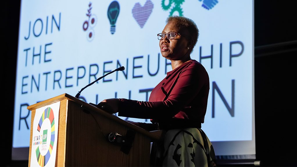 LINDIWE ZULU
Handholding and guidance can ensure more small businesses survive