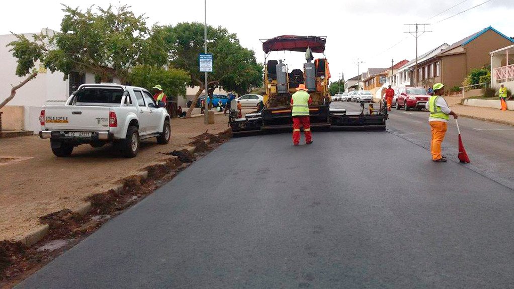 SA: R102 million roads project exceeds empowerment and employment targets