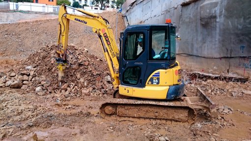 Earthmoving specialist EPH commends Atlas Copco hydraulic hammers