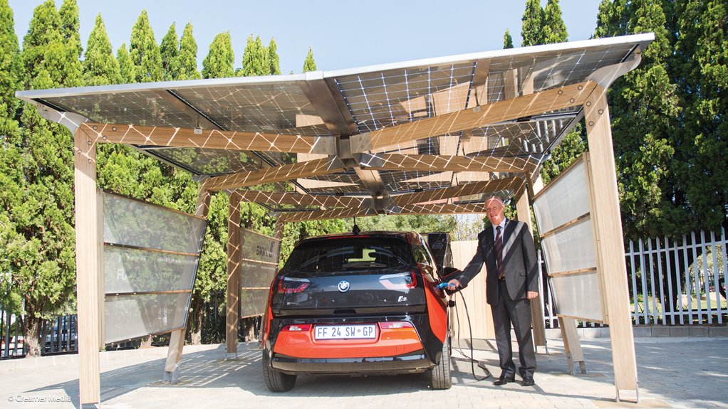 BMW SA unveils solar carport charging for its electric car range