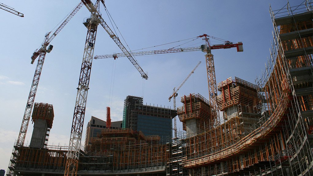 SA French Gives African Tower Crane Users A Lift