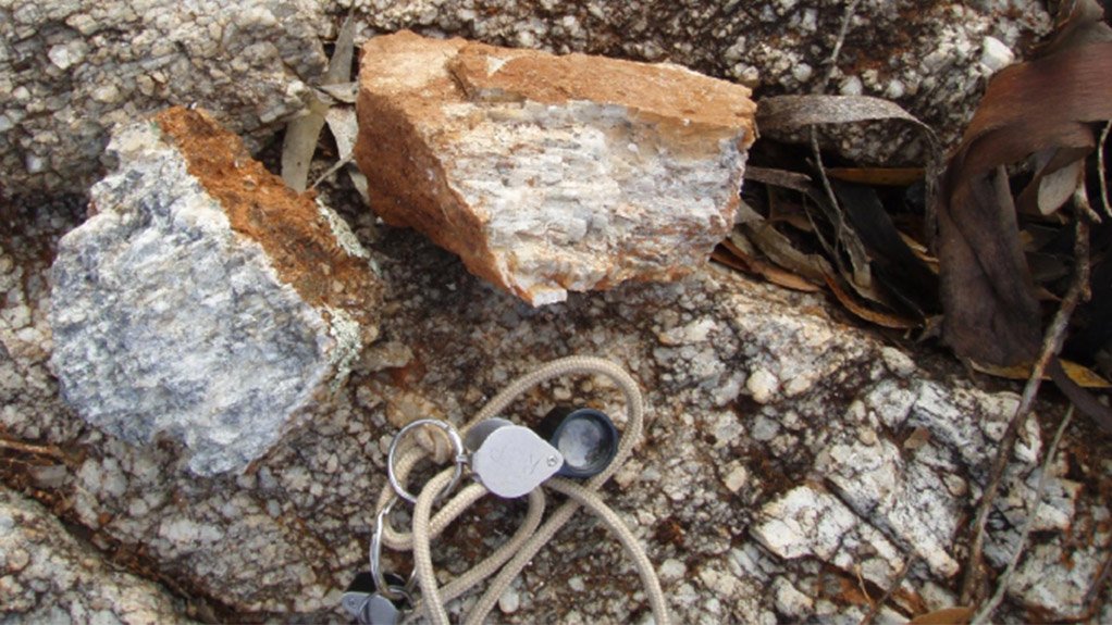 Spodumene-rich pegmatite outcrop
sample.