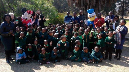 Donald and Minnie surprise Nokuphila kids on Mandela Day