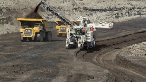 MODERNISING OPENCAST MINING
Wirtgen surface miners offer an alternative mining approach that will benefit the South African coal mining industry 
