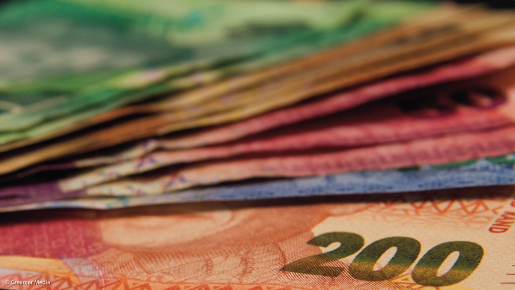 Rand sits tight below R13.40/$