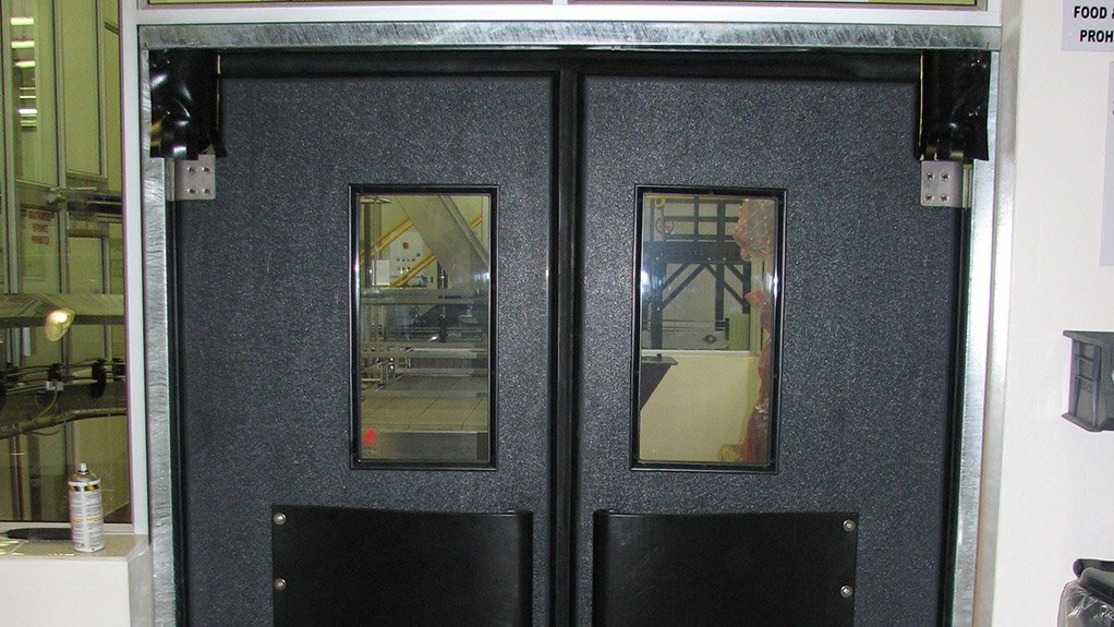 Apex Sr 9000 Door Improves Sheq Standards