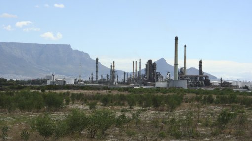 CHEVRON OIL REFINERY The refinery produces petrol, diesel, jet fuel, liquefied petroleum gas and other specialty products for South Africa