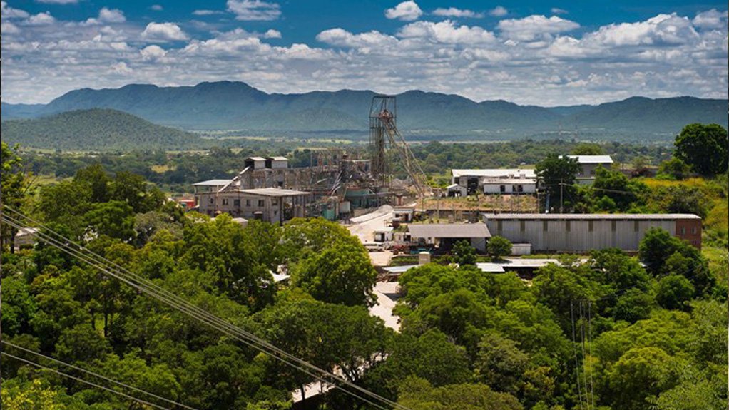 GOING STEADY
Gold production at Mazowe mine near Harare has been going steady in 2016
