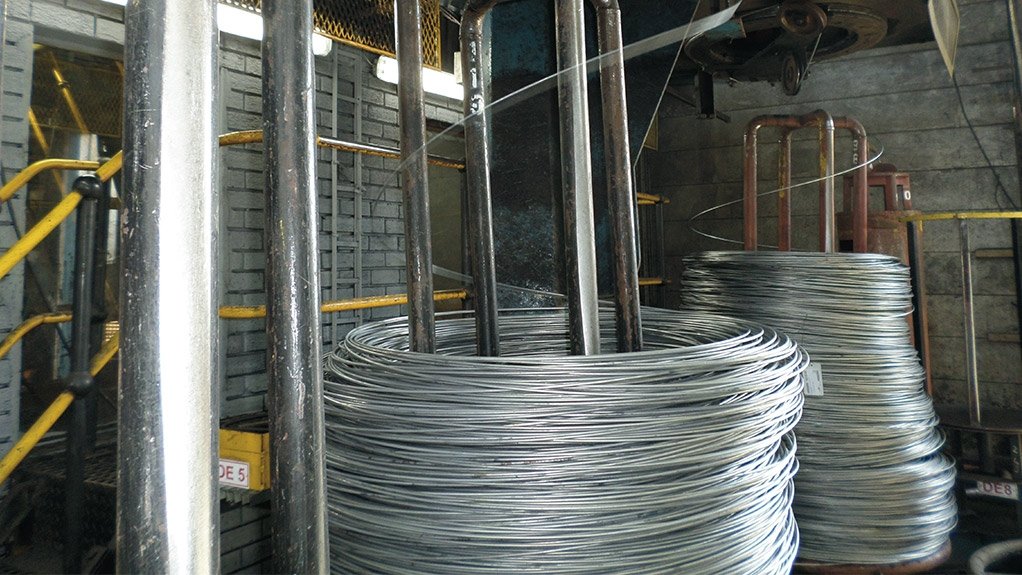 WIRE-PROCESSING
The wire in wre-processing is made from a variety of metals and with a diameter between 0.5 mm and 2.5 mm