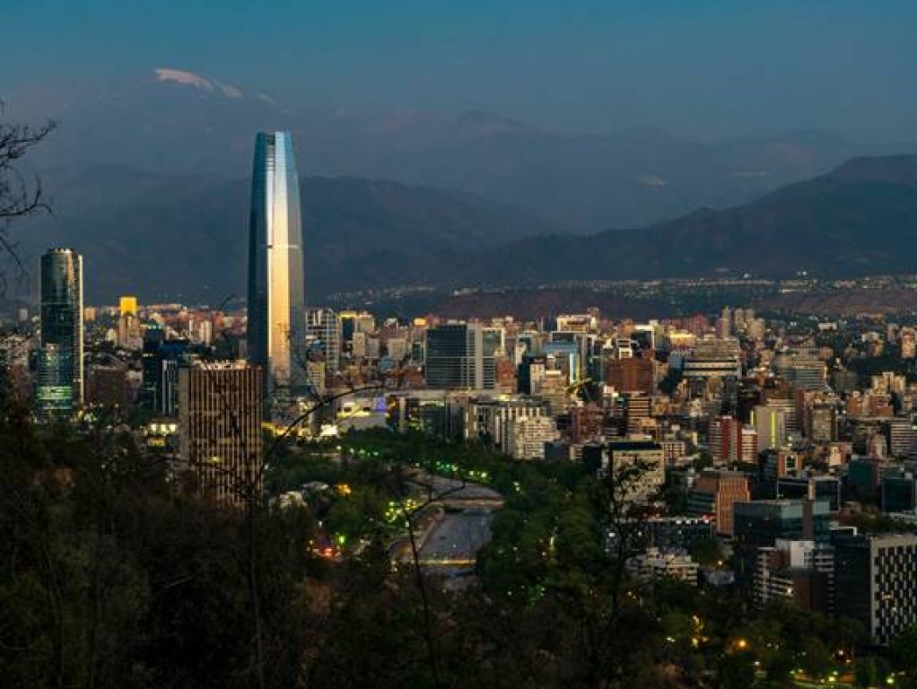 COPPER WEALTH
Chile currently produces eight times more copper than Zambia