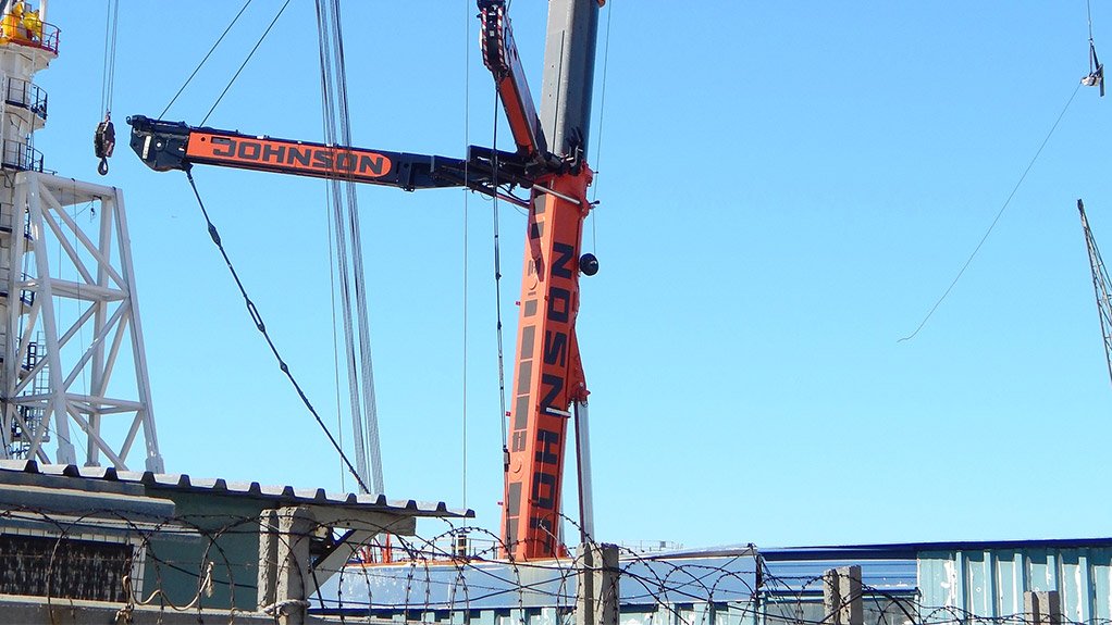 Johnson Crane Hire Makes Light Work Of Heavy Lift