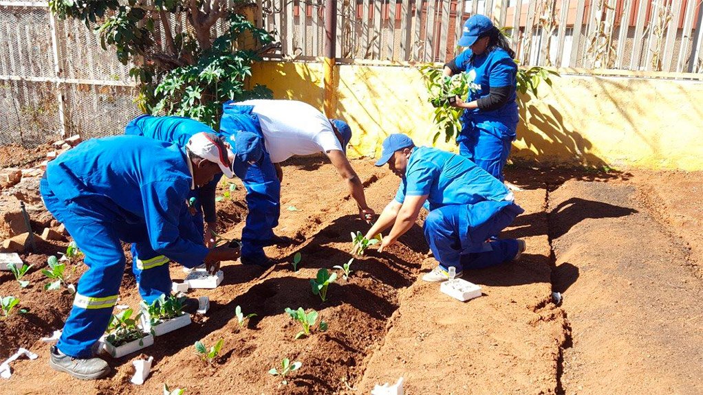 Engen employees green the Alexander Disability Movement