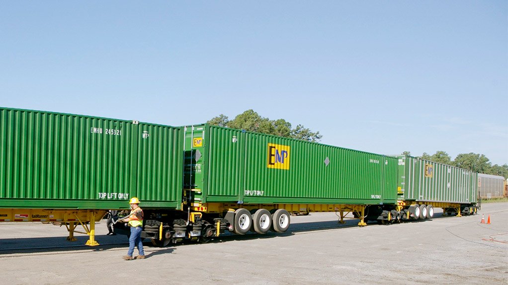 Containers can be transferred from road to rail without cranes