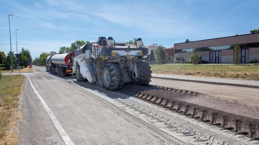 CUTTING TOOLS 
Tools from Wirtgen ease the flow of reshaping roads 
