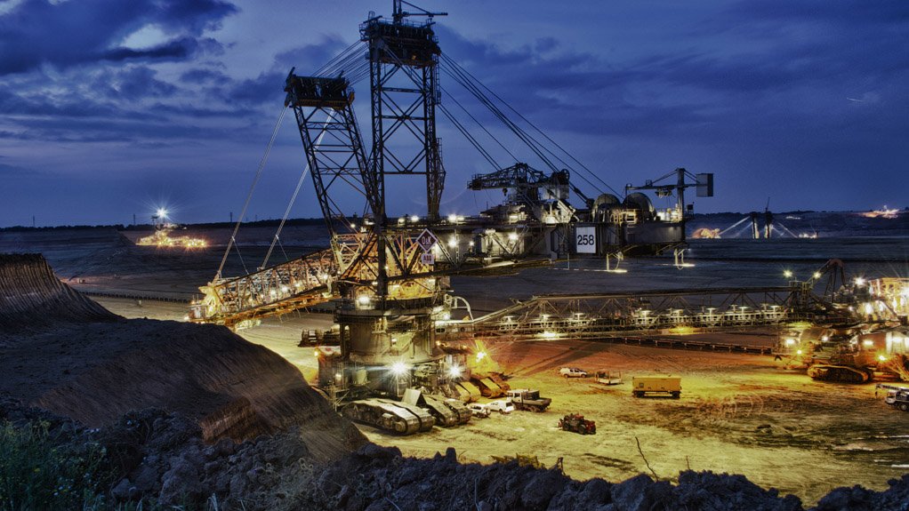 UNEARTHING AFRICA’S WEALTH
The Africa Mining Vision aims to help address pervasive poverty on the continent by securing more value from the continent’s natural resource wealth
