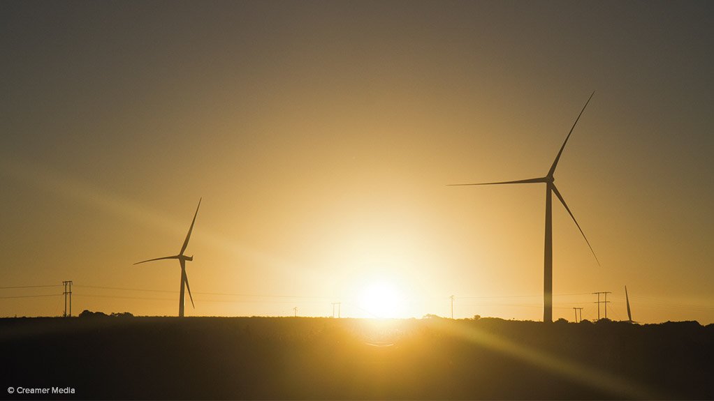 REACHING FOR CLIMATE GOALS 
The wind industry has witnessed record growth in recent years