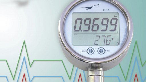 LEO 5 DIGITAL MANOMETER
The manometers' peak analysis mode samples and records pressure at a rate of 5kHz with 16-bit resolution 