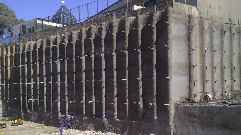 PILED FOUNDATION PROJECTS 
Franki has constructed several massive basements in Sandton