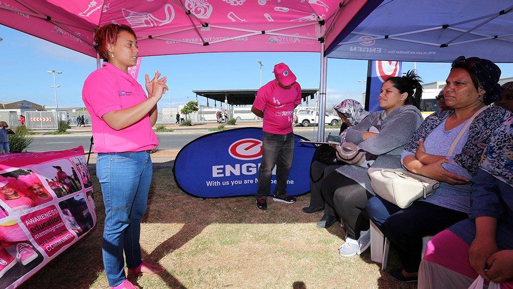 Engen and Supersport United raise breast cancer awareness in Cape Town