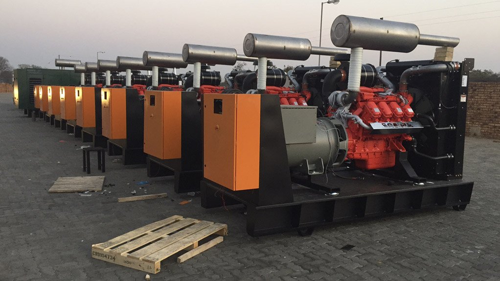 ALTERNATE POWER PLANTS
Maverick Generator’s eight-unit parallel generator plant has proven to be a cost-effective back-up power solution for an agriculture company in Limpopo
