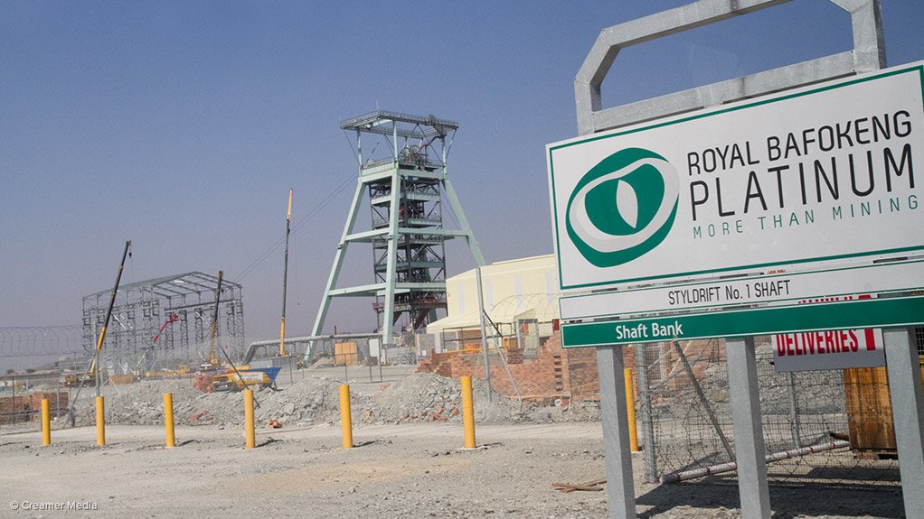 ELECTRONIC SYSTEM The incident reporting system in use at Royal Bafokeng Platinum is designed so that no access code or any training is required to report incidents at the mine 