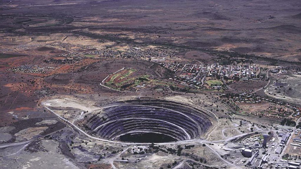 PRODUCTIVITY LIFTED Production at Petra Diamonds’ Koffiefontein project increased by 37% this year, as the result of more run-of-mine tonnage being treate