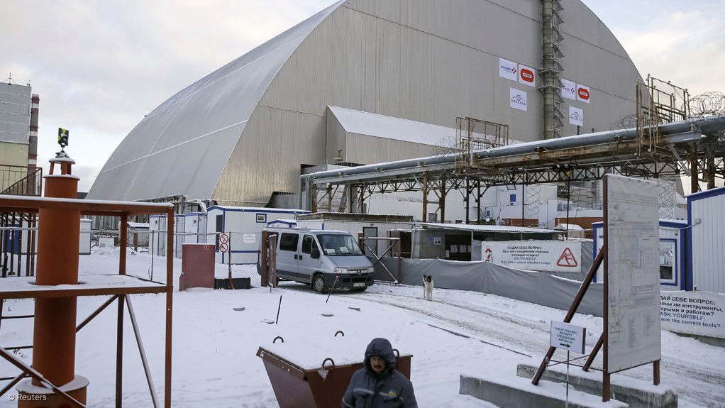NEW ERA
The existing Chernobyl sarcophagus was re-covered with the recently constructed New Safe Containment shelter to prevent leakage from the existing infrastructure, which is decaying after 30 years of operation
