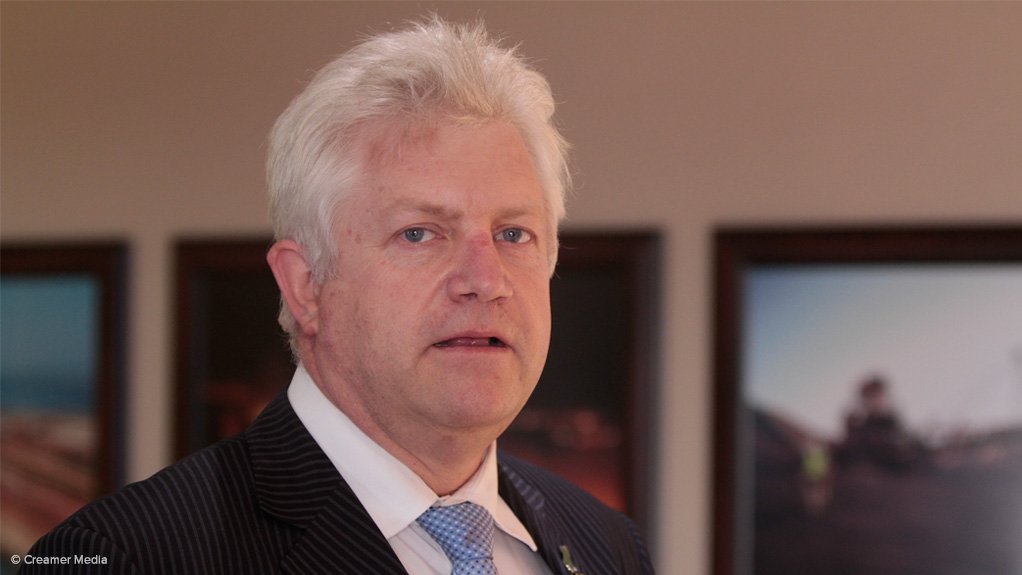 Minister of Economic Opportunities Alan Winde