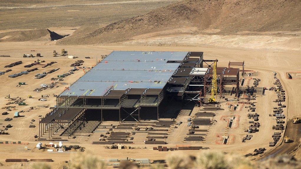 GIGAFACTORY
Tesla’s Gigafactory, which broke ground in 2014 and is expected to reach full capacity next year, is expected to produce batteries capable of generating 35 GWh/y of power 