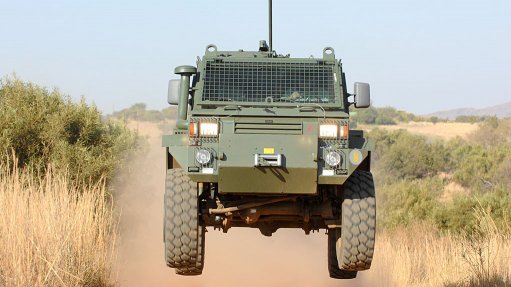 RG32M VEHICLE
The vehicle can traverse rough terrain at high speeds	
