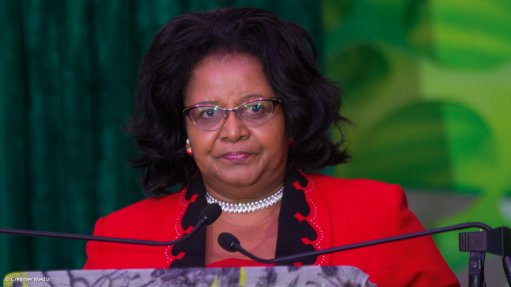 DEA: Minister Edna Molewa invites public comments on draft Coastal Waters Discharge Permit Regulations