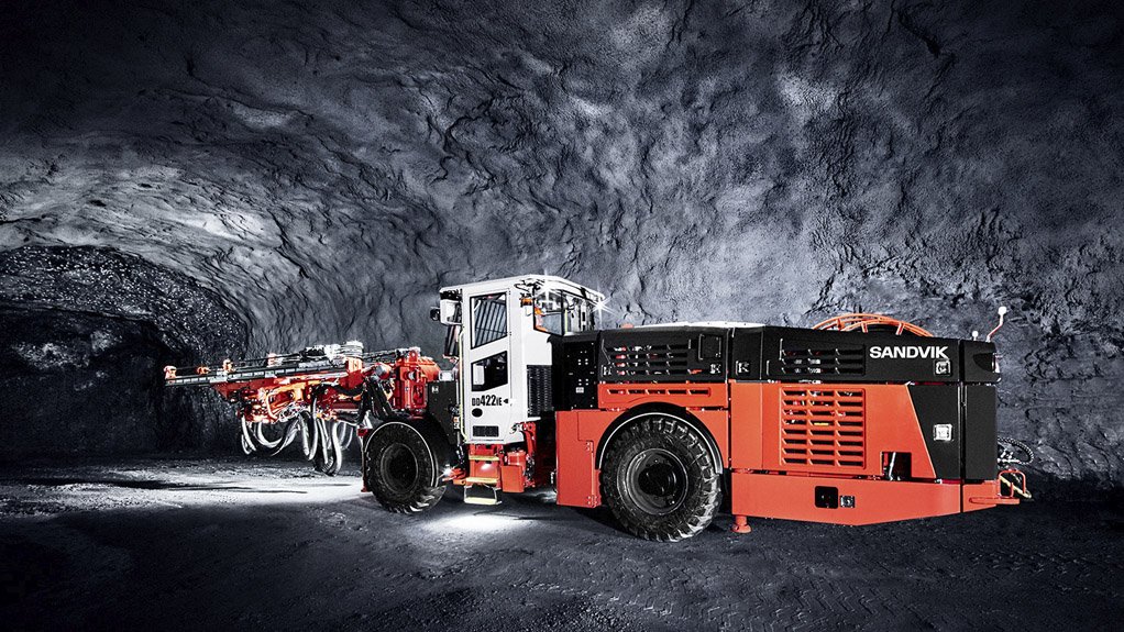 DIGITAL DRILLING 
Sandvik AutoMine compatible underground offering allows customers to significantly upgrade their operations’ productivity and safety

