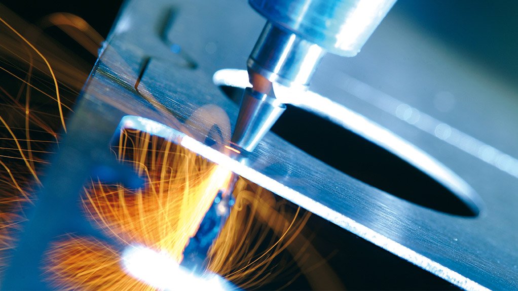 Gases for laser cutting and welding processes