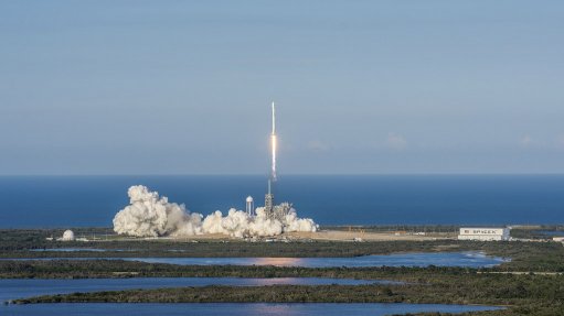 SpaceX’s reusable rocket completes second return journey