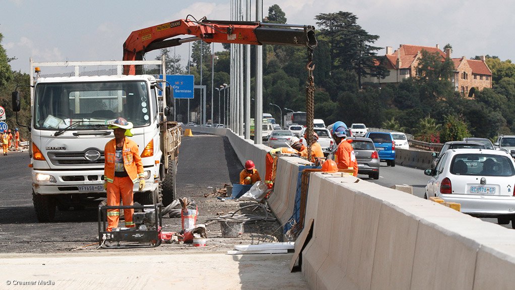 Construction of M1 Oxford, Federation bridges enters last leg