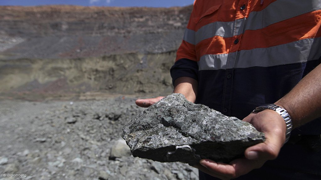 CARBONATION PROSPECT Kimberlite has been found to offer suitable properties for storing carbon through mineral carbonation technologies