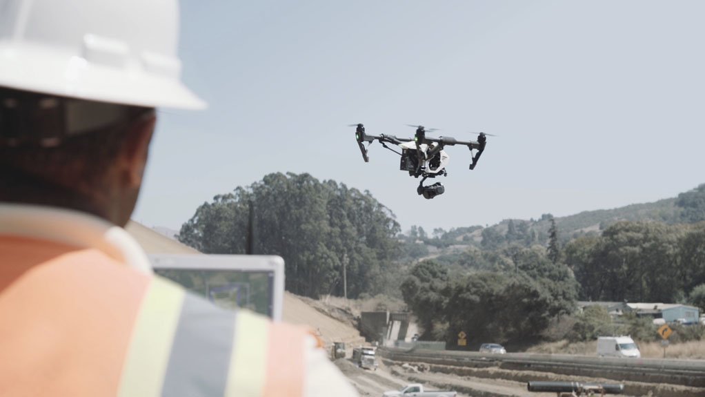 TECHNOLOGICAL PARTNERSHIPS
The next step in the development process of adapting mineral scanning technology is the application of gathered data in conjunction with other technologies, such as drones 