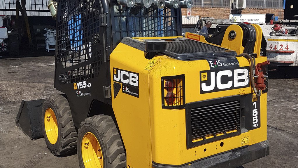SAFETY AT THE FORE
The JCB 155 is the first skid steer in the world capable of safely operating in hazardous underground environments
