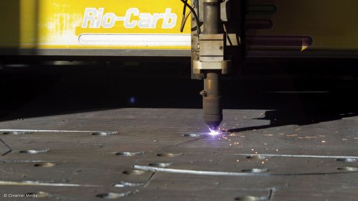 PRECISE FINISHES
Plasma cutting ensures clean surface finishes on Rio-Carb’s liner plates, which reduces friction between the plates and material moving through a discharge chute 
